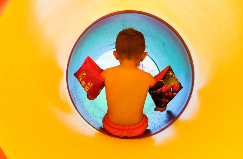 media.ALEXANDER24-10